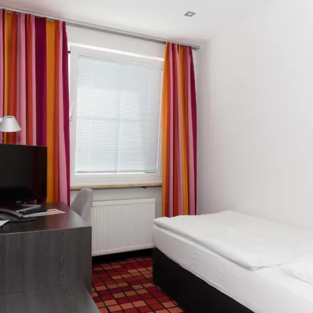Altstadthotel Wetzel فندق