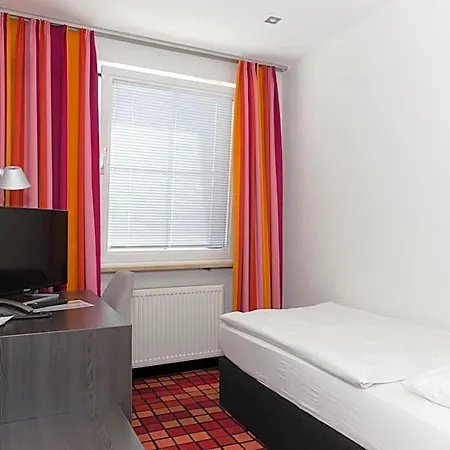 Altstadthotel Wetzel فندق Mühldorf