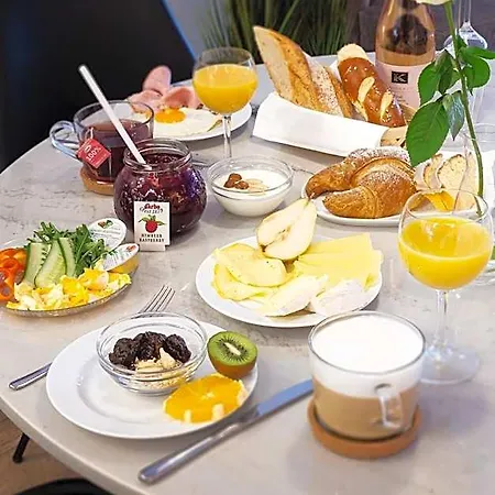 Szálloda Altstadthotel Wetzel 3*