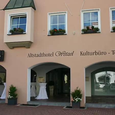 Otel Altstadthotel Wetzel Mühldorf